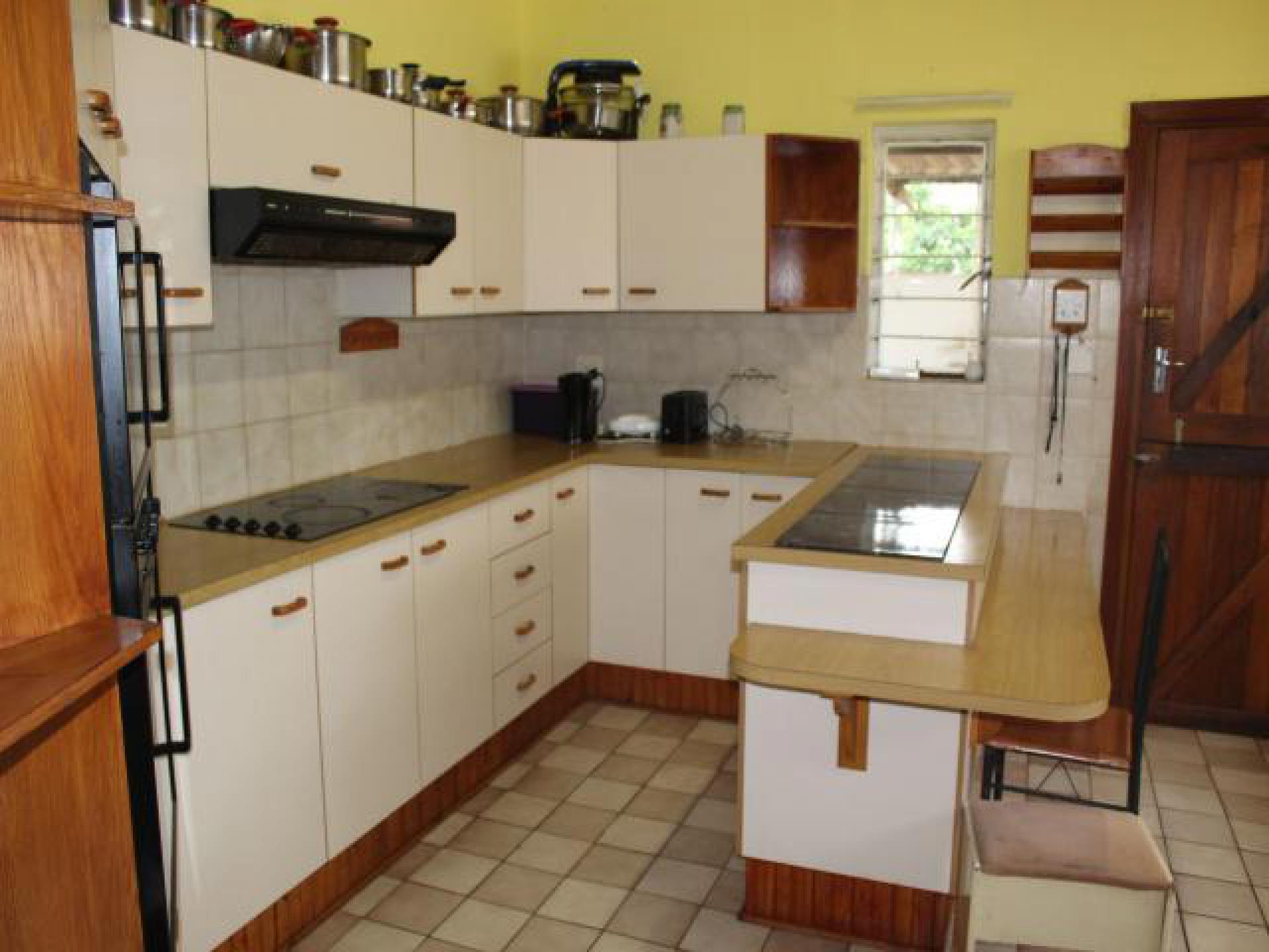 Kitchen of property in Kirkwood