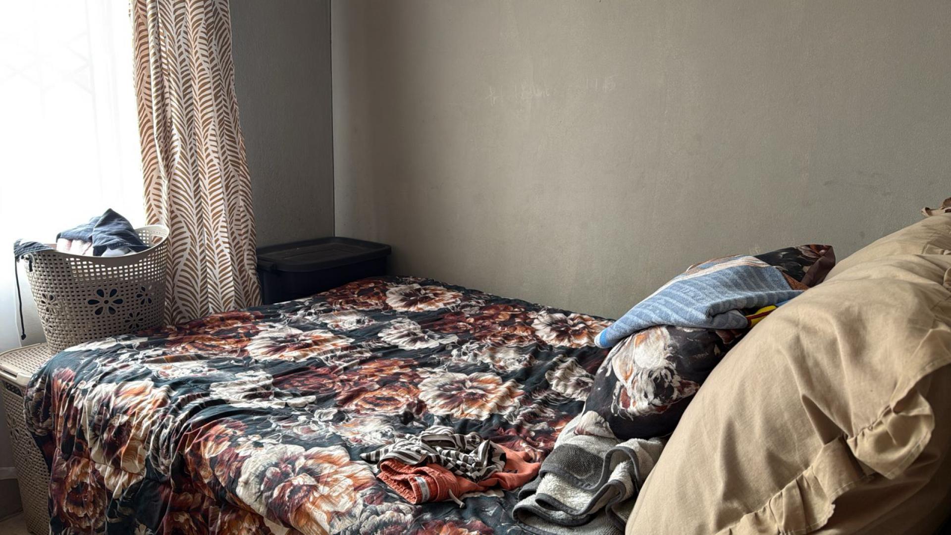 Bed Room 1 - 9 square meters of property in Cosmo City