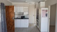 Kitchen - 8 square meters of property in Kleinvlei