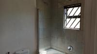 Bathroom 1 - 8 square meters of property in Kleinvlei