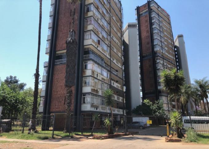 FNB SIE Sale In Execution 1 Bedroom Sectional Title for Sale in Sunnyside - MR482907