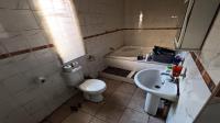 Bathroom 2 of property in Lenasia