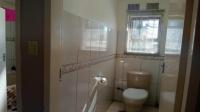 Bathroom 1 - 6 square meters of property in Roseacre