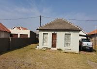 2 Bedroom 1 Bathroom House for Sale for sale in Ermelo