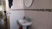 Bathroom 1 - 4 square meters of property in Benoni