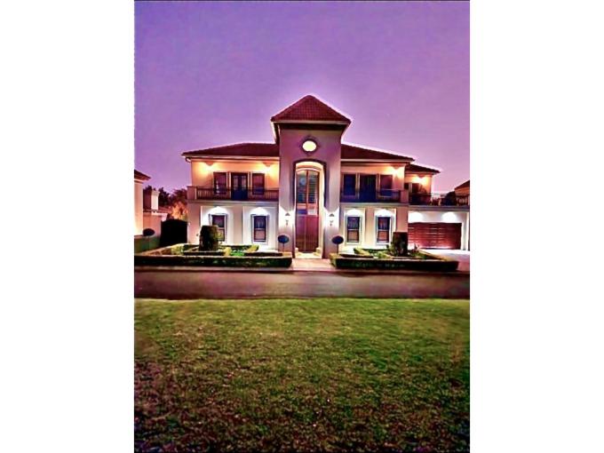 6 Bedroom House for Sale For Sale in Faerie Glen - MR483329