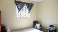 Main Bedroom - 11 square meters of property in Riverside View