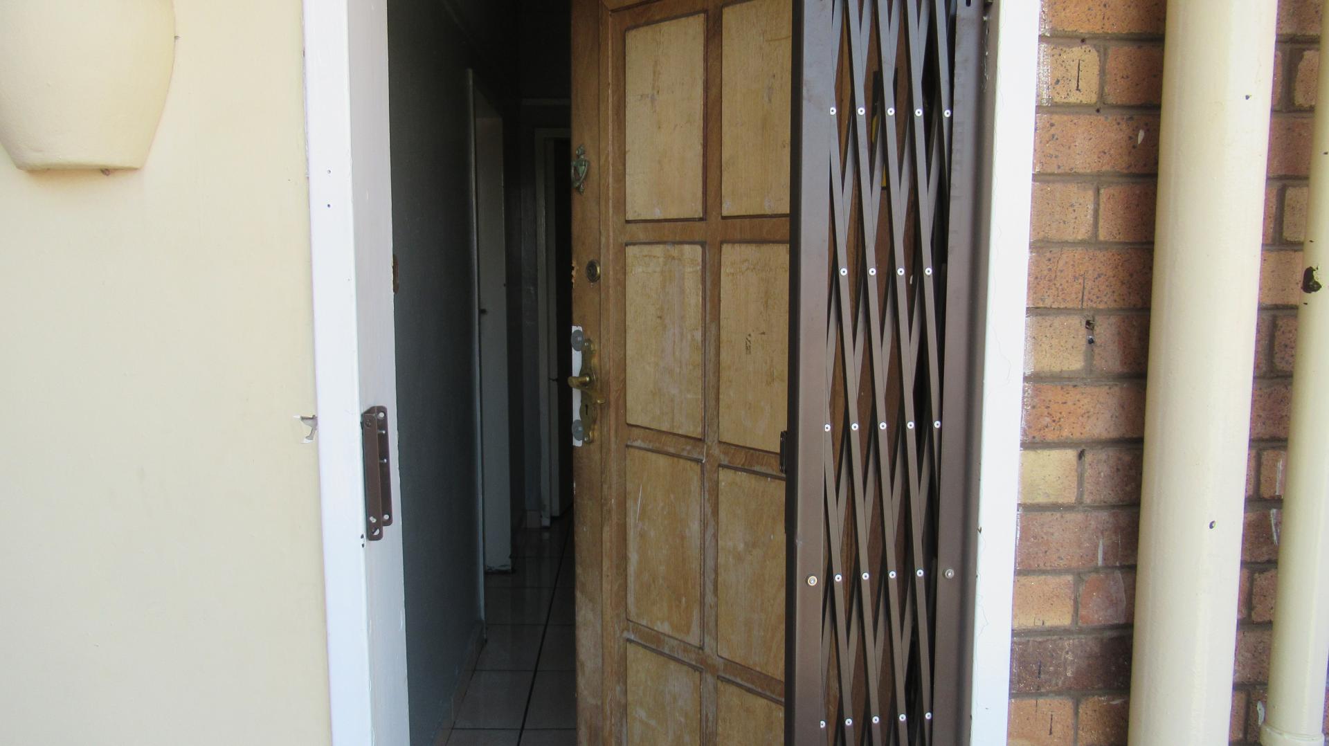 Spaces - 8 square meters of property in Benoni