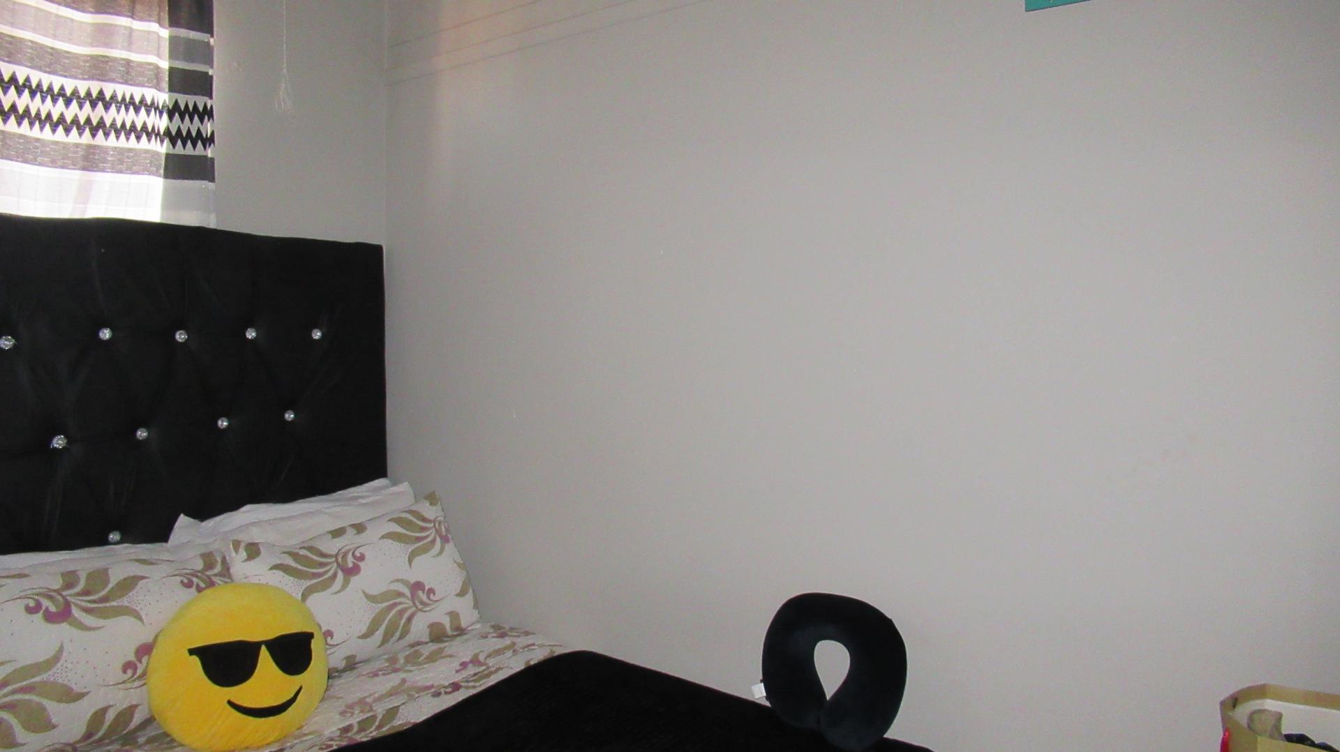 Bed Room 1 - 10 square meters of property in Benoni