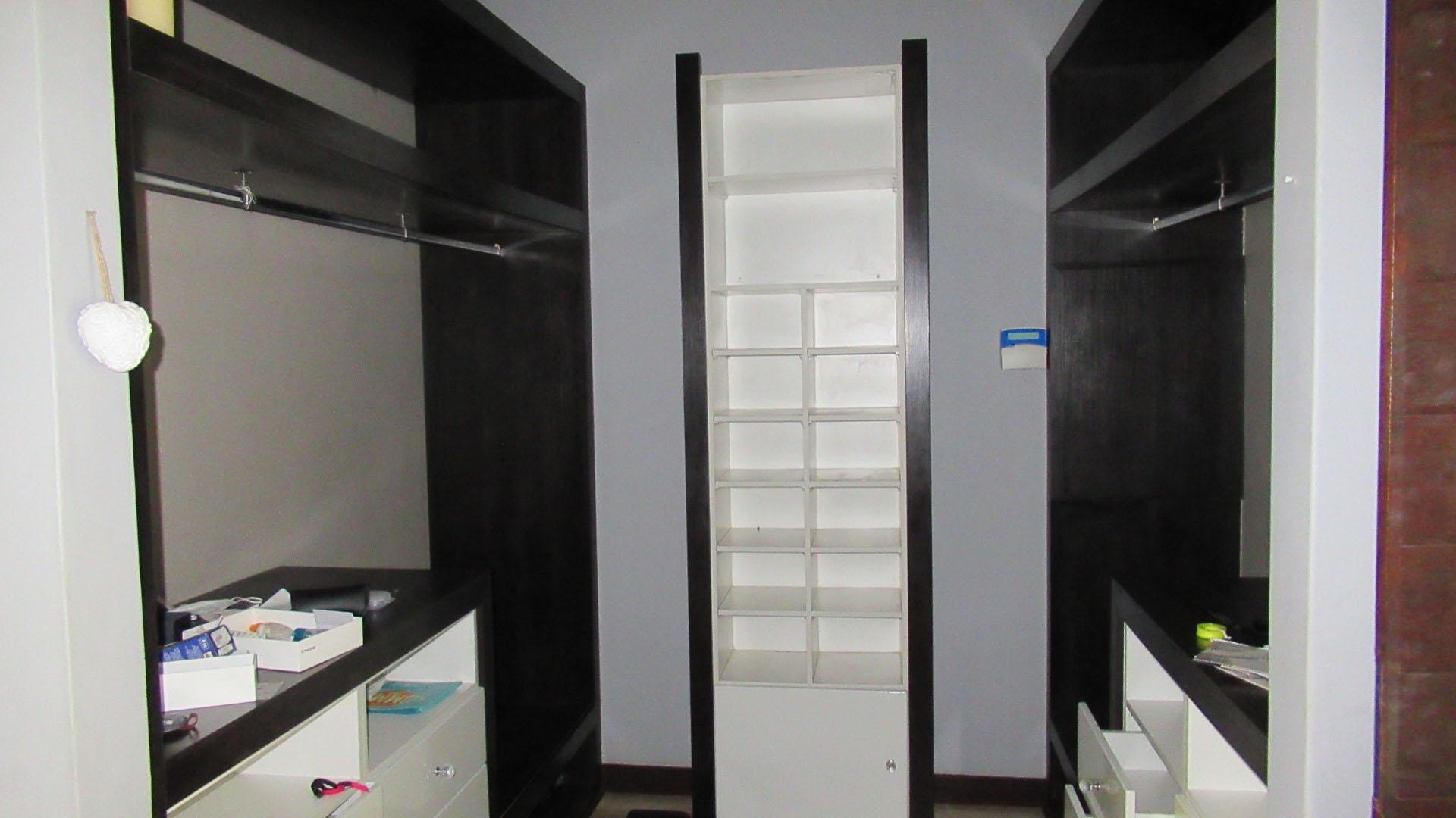 Rooms - 28 square meters of property in Serengeti Golf and Wildlife Estate