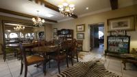 Dining Room - 47 square meters of property in Waterkloof Heights