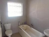 Bathroom 1 of property in Alveda