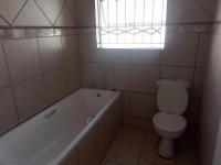 Main Bathroom of property in Alveda