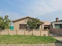 3 Bedroom 1 Bathroom House for Sale for sale in Bredasdorp