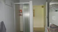 Bathroom 1 - 8 square meters of property in Hartbeespoort