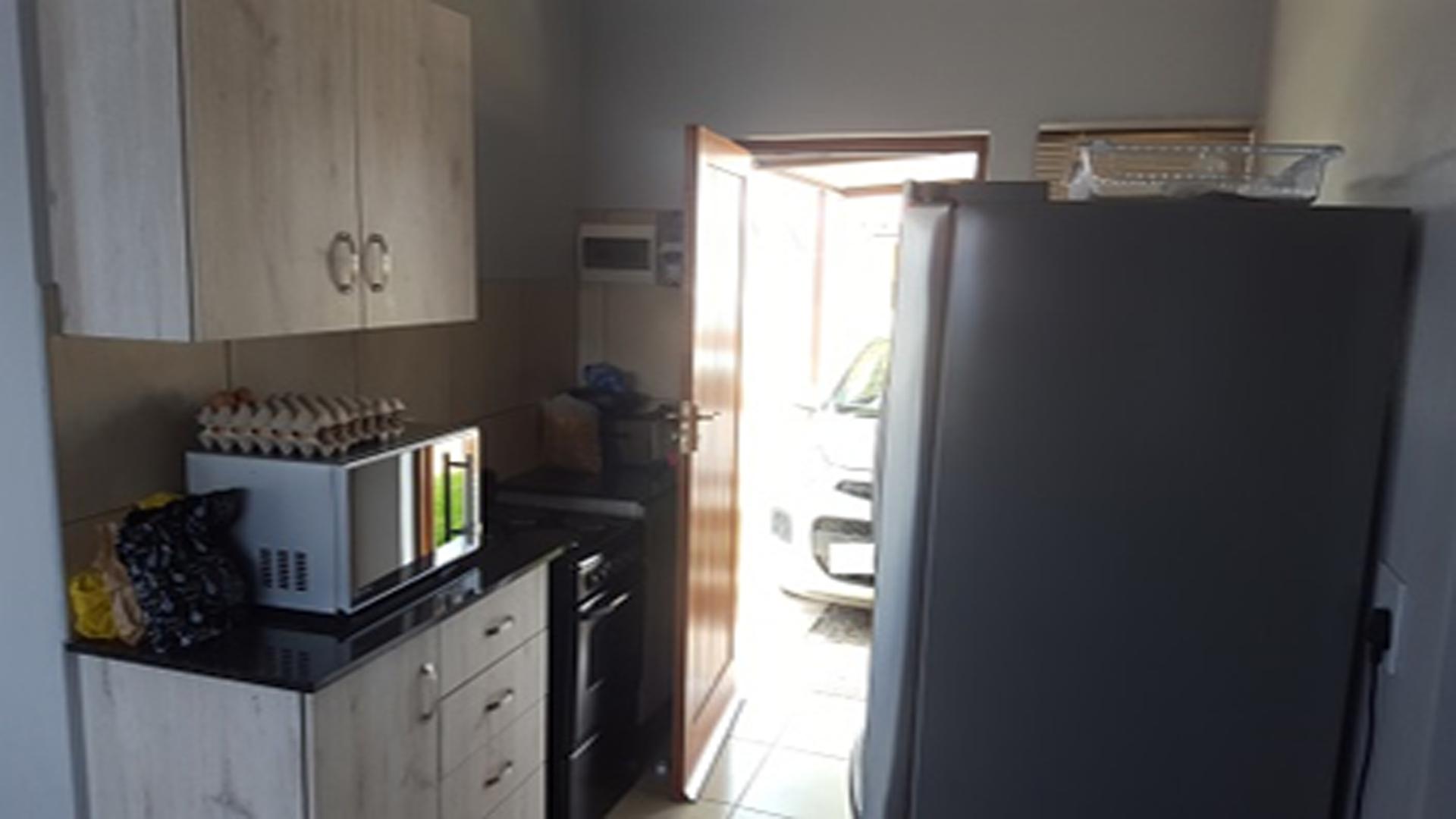 Kitchen of property in Waterkloof (Rustenburg)