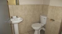 Bathroom 1 - 5 square meters of property in Jabulani