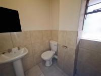 Bathroom 1 - 5 square meters of property in Jabulani