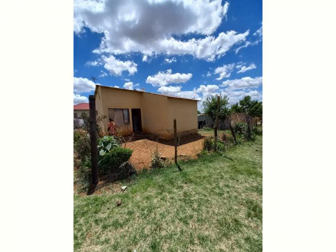 2 Bedroom House for Sale For Sale in Vlakfontein - MR484842