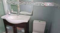 Bathroom 1 - 7 square meters of property in Glenanda