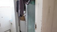 Bathroom 1 - 4 square meters of property in Berea - JHB