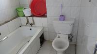 Bathroom 2 - 7 square meters of property in Berea - JHB