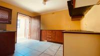 Kitchen of property in Vosloorus