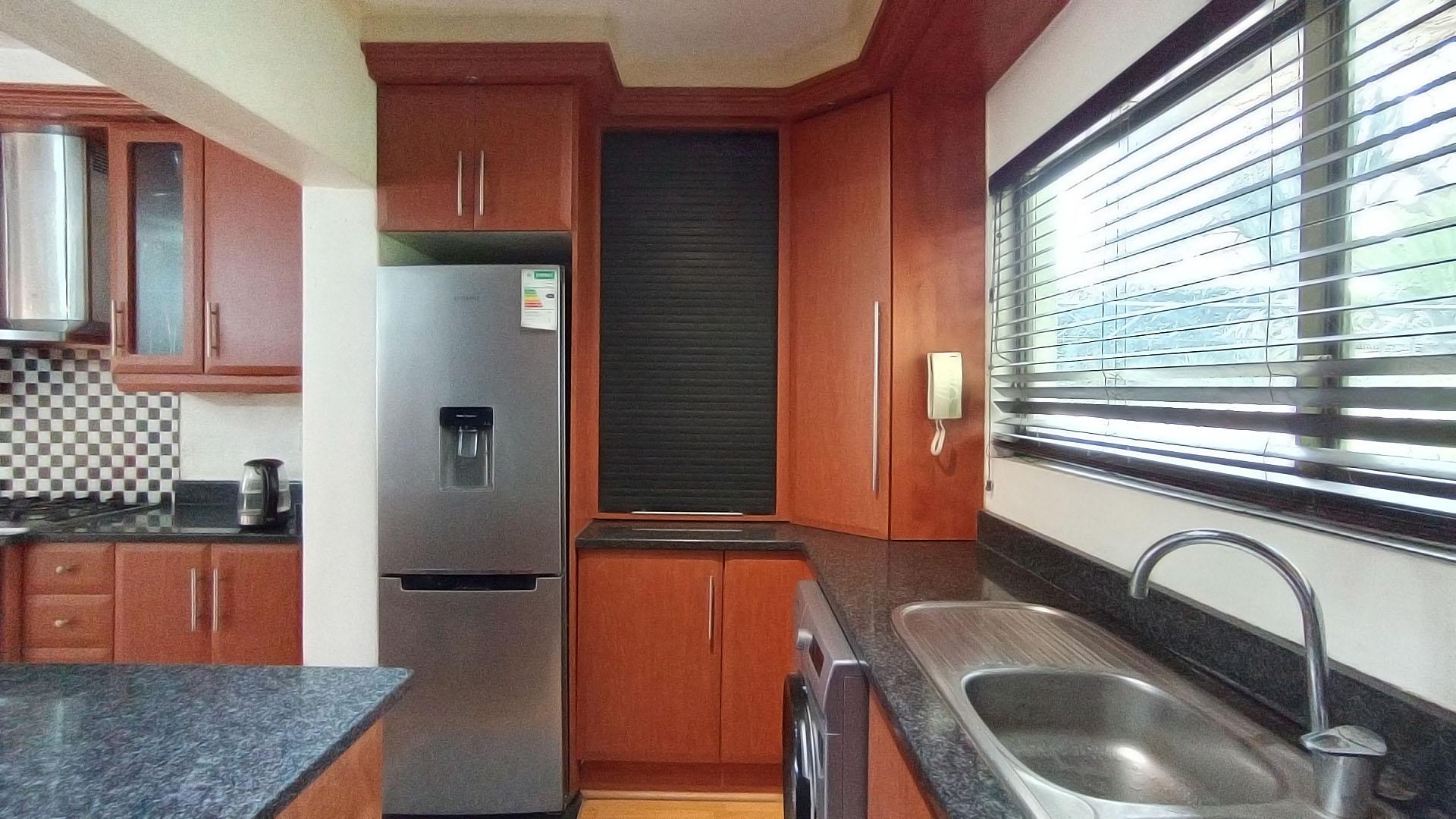 Scullery - 9 square meters of property in Westville 