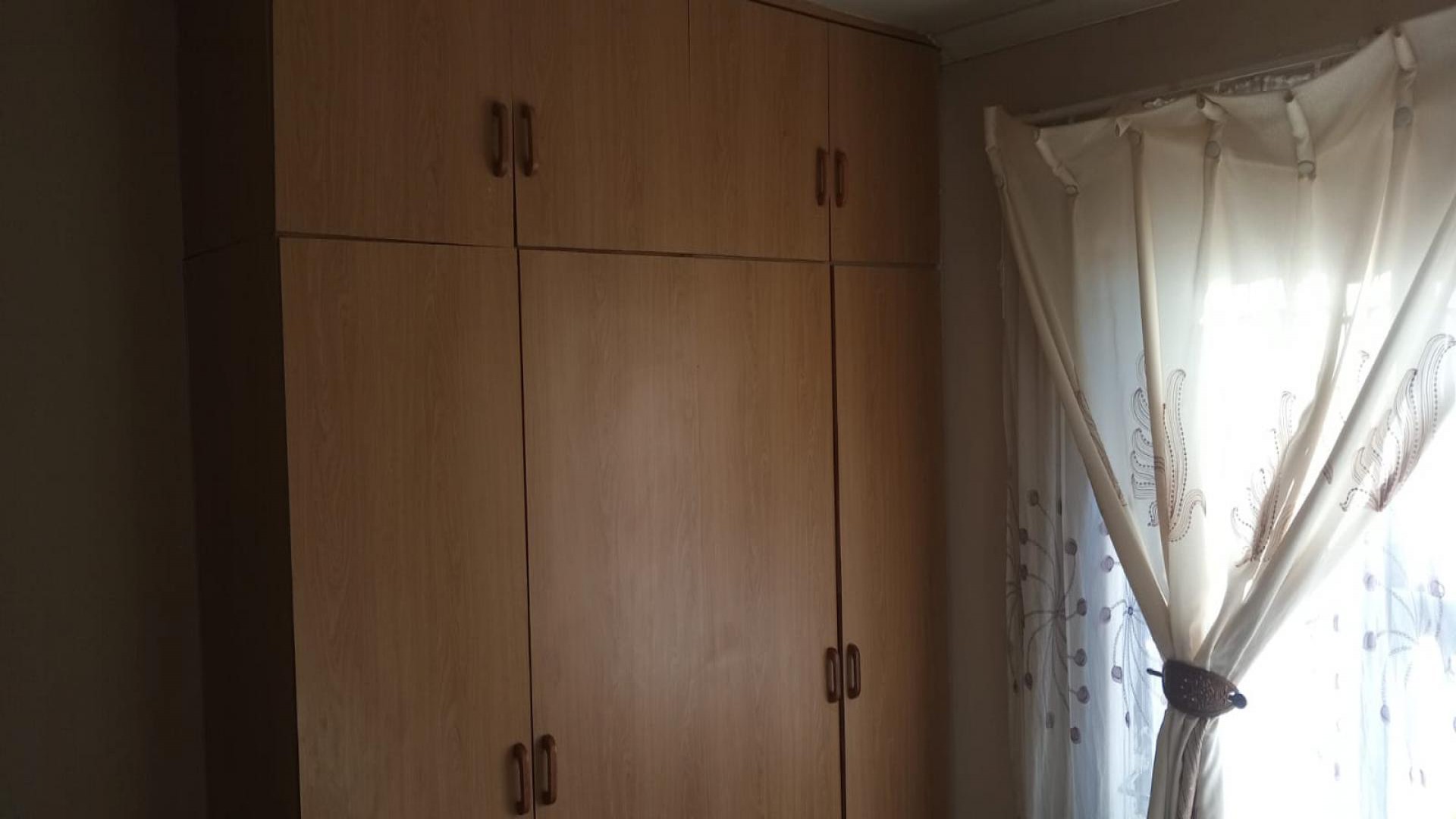 Bed Room 1 of property in Mmabatho