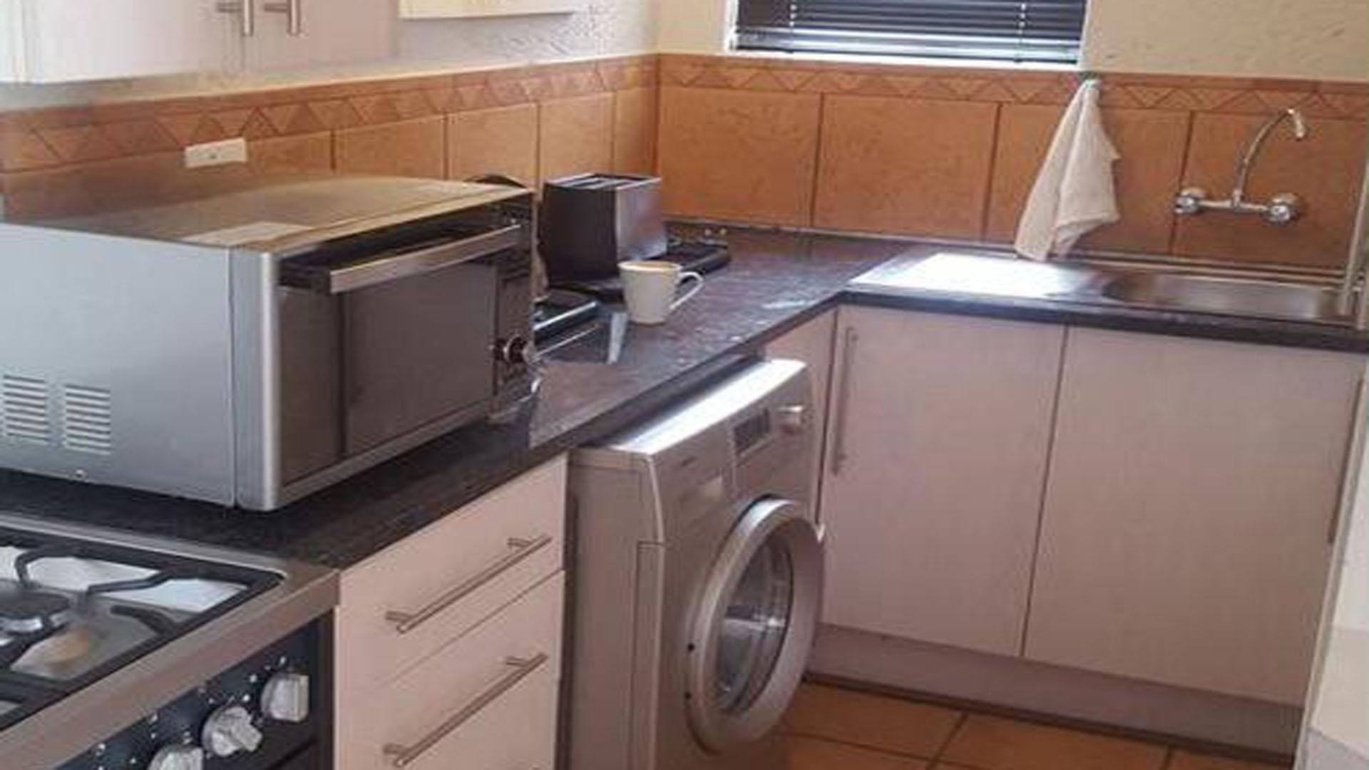 Kitchen of property in Vlakfontein