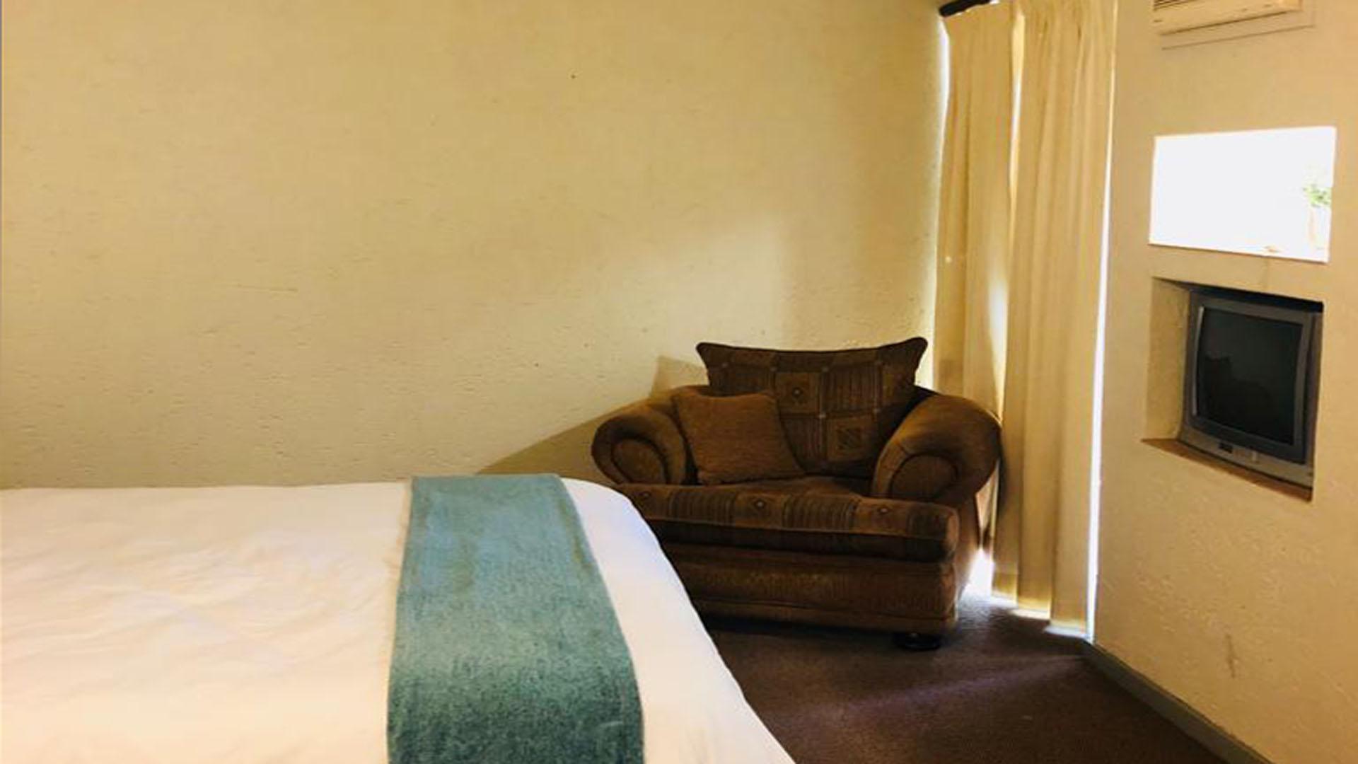 Bed Room 1 of property in Vlakfontein