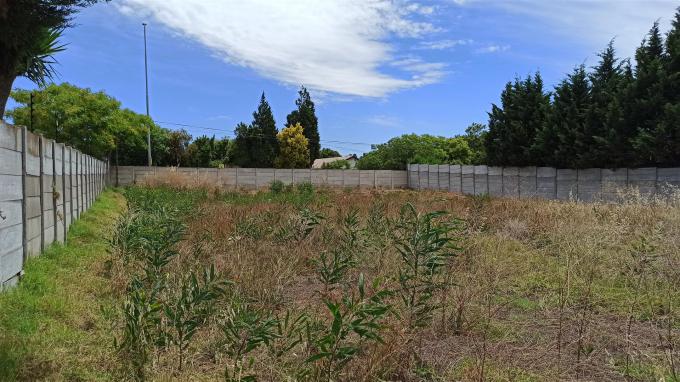 Land for Sale For Sale in Durbanville   - Home Sell - MR486148