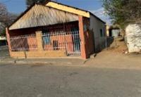 Front View of property in Middelburg (EC)