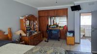 Main Bedroom - 25 square meters of property in Declercqville