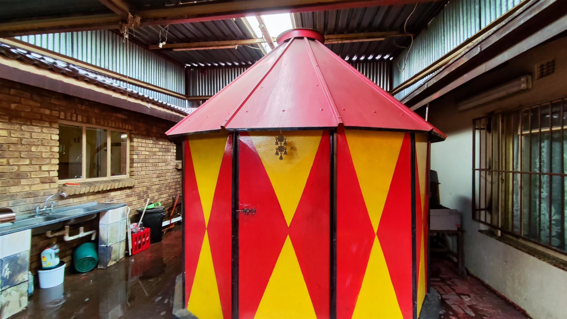 Spaces - 33 square meters of property in Actonville