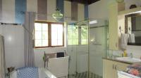 Main Bathroom - 12 square meters of property in Boschkop