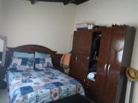Main Bedroom of property in Kwa-Thema