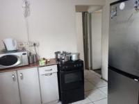 Kitchen of property in Kwa-Thema