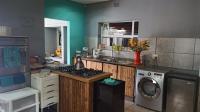 Kitchen - 66 square meters of property in Retreat