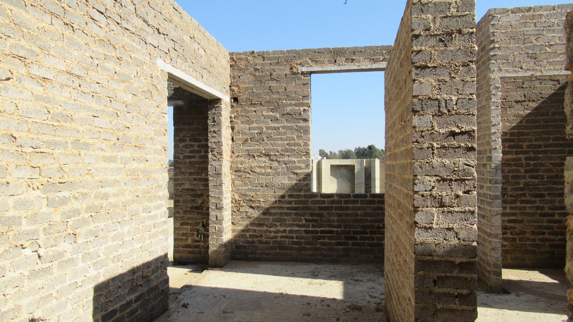 Bathroom 3+ - 65 square meters of property in Bredell AH