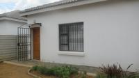 Front View - 15 square meters of property in Eikepark