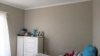 Main Bedroom - 14 square meters of property in Rensburg