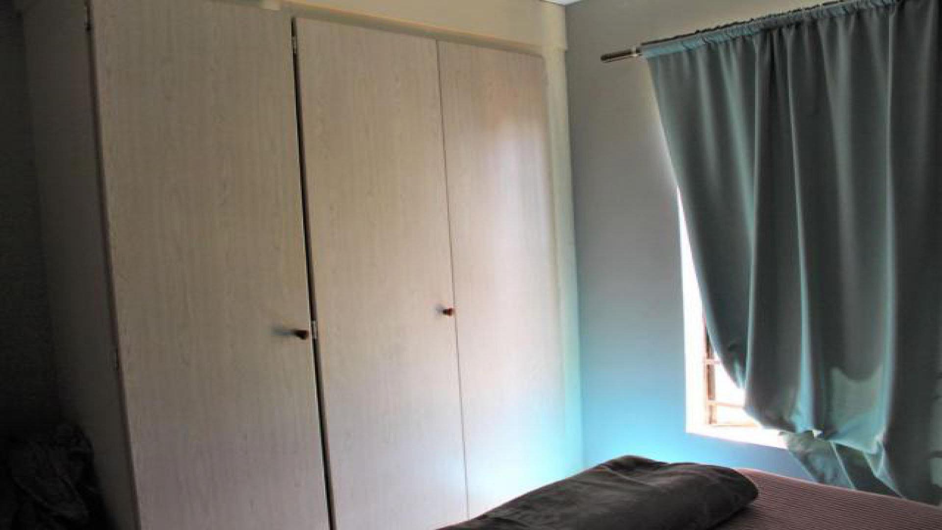 Main Bedroom - 11 square meters of property in Sagewood