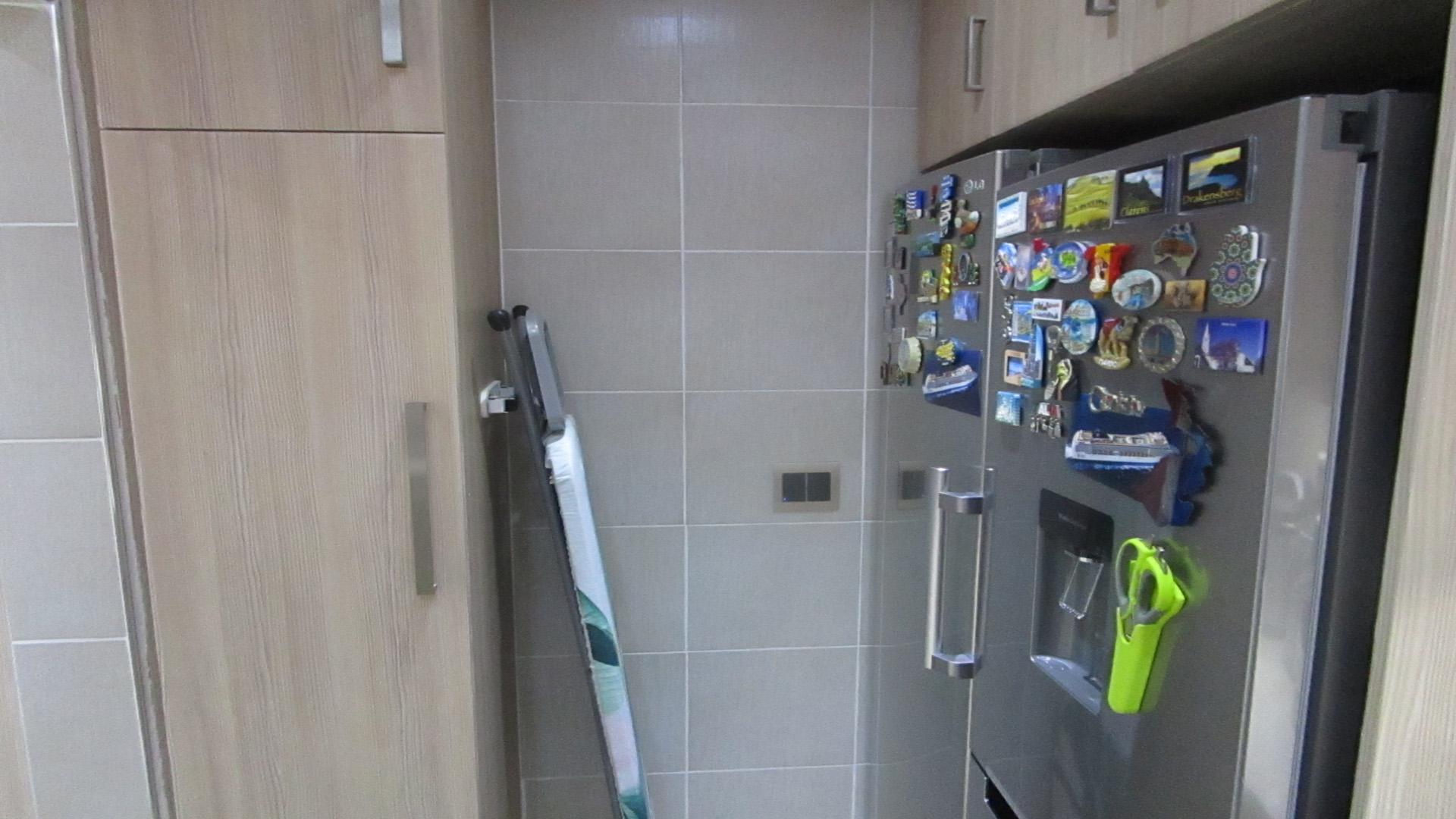 Scullery - 8 square meters of property in Illovo Beach