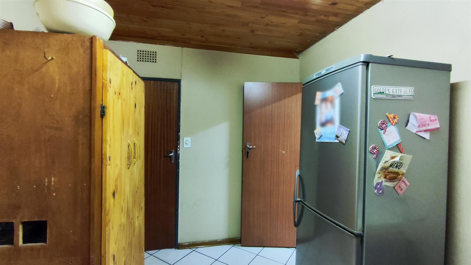 Flatlet - 79 square meters of property in Meyerton