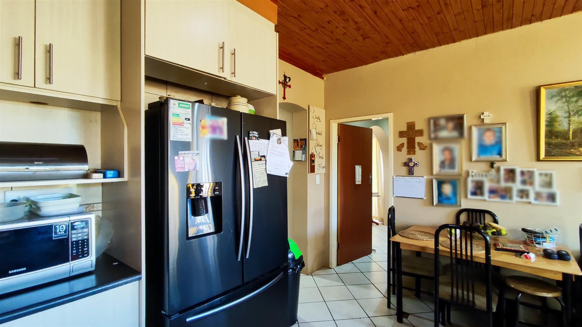 Flatlet - 79 square meters of property in Meyerton