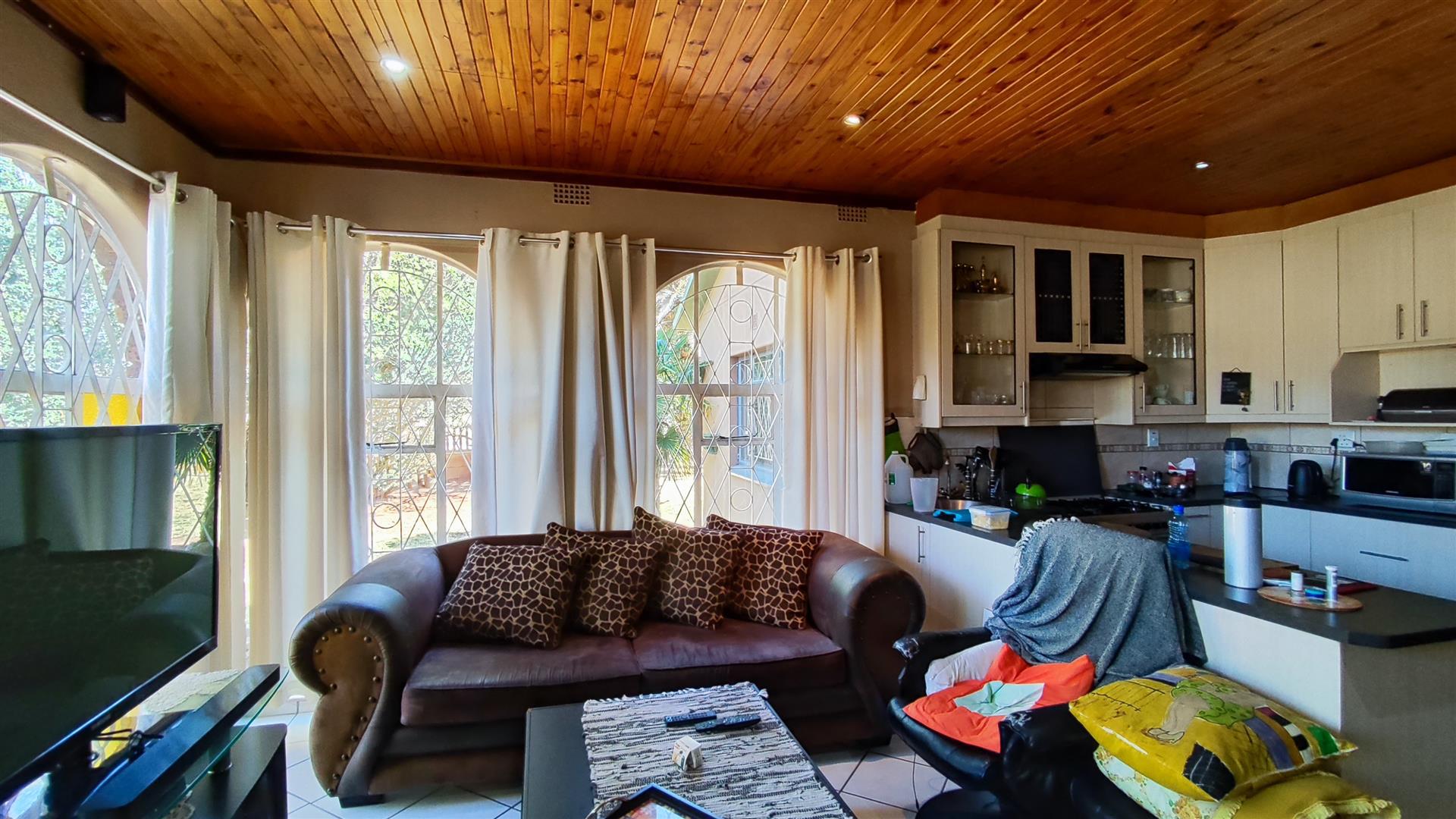 Flatlet - 79 square meters of property in Meyerton