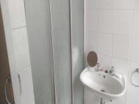 Bathroom 1 of property in Port Elizabeth Central