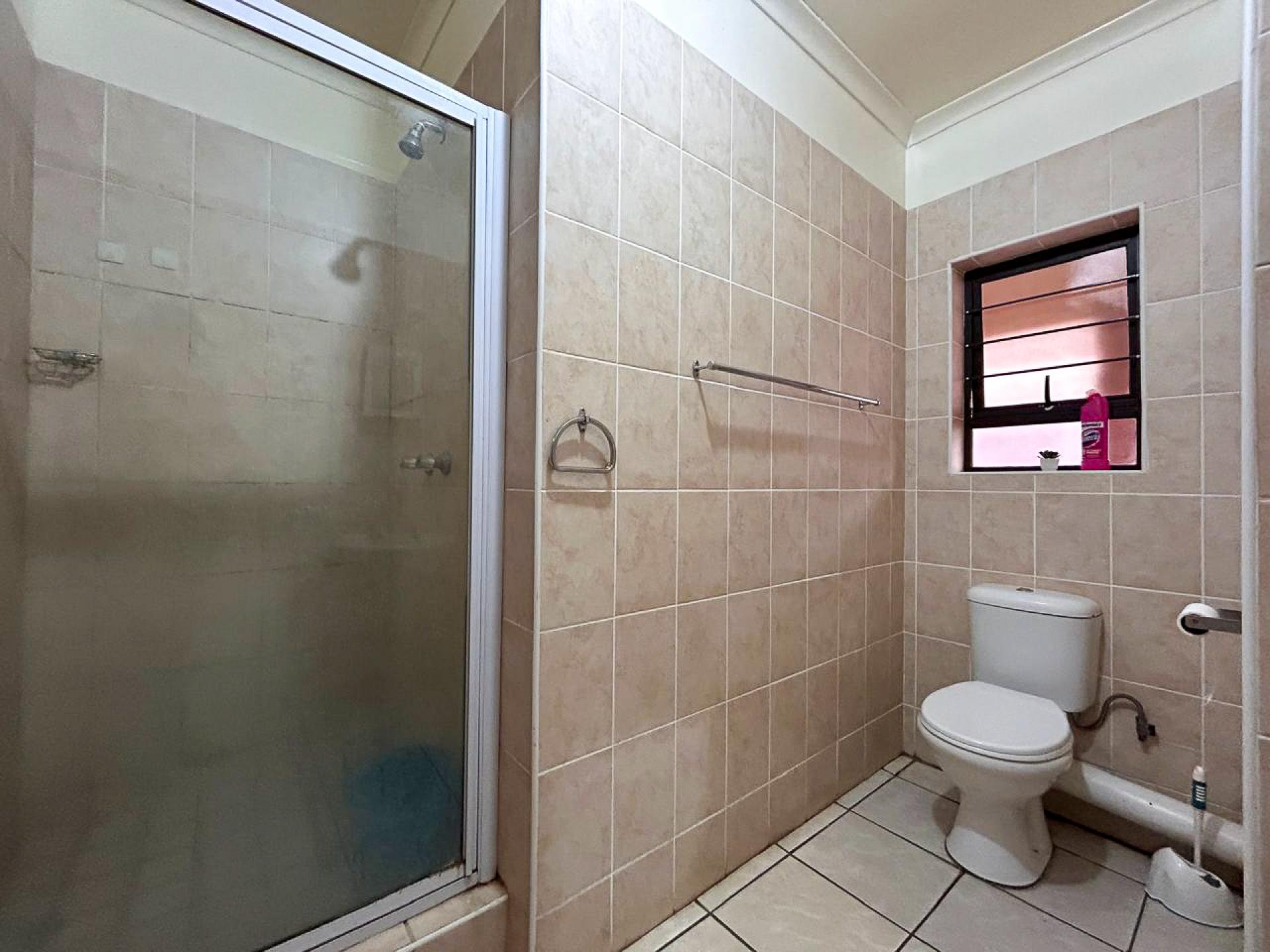 Bathroom 1 of property in Dassierand