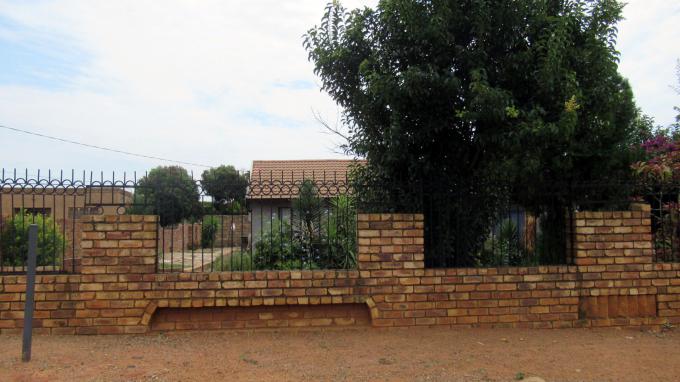Standard Bank SIE Sale In Execution 3 Bedroom House for Sale in Soshanguve - MR488814